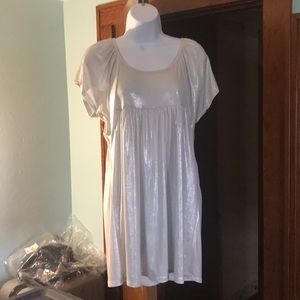 ‼️Beautiful shiny top!‼️